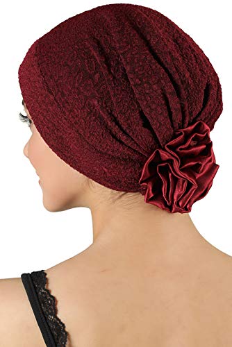 41csU-U8RCL.jpg Deresina Gorro con Rosa de satín para pérdida de Cabello Borgona