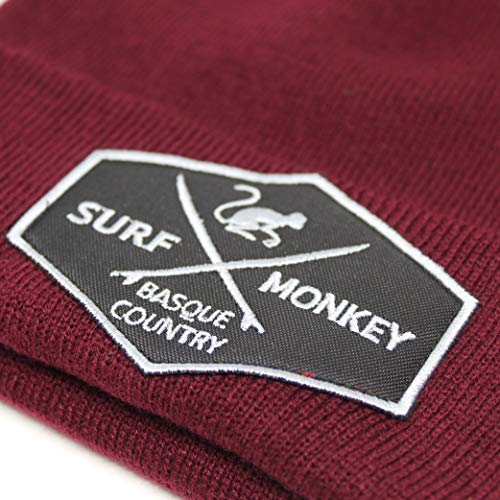 51-Mhntw70L.jpg Surf Monkey Beanie Gorro de Punto Unisex Adulto - Talla única - Gorro Invierno - Parche Bordado - Diseño en Punto canalé Granate